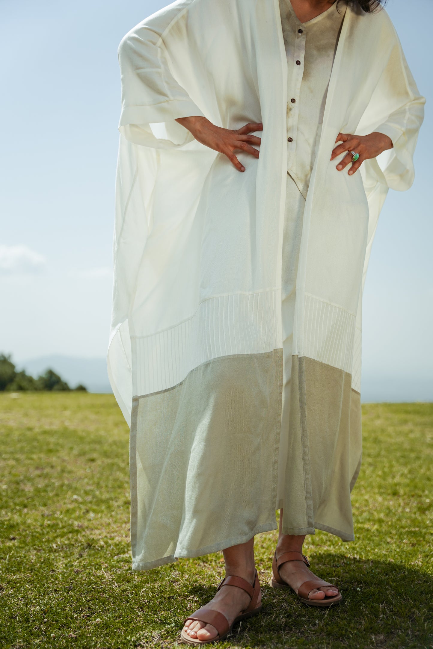 L.09 Color-Blocked Lotus Silk Abaya with Delicate Pin-Tuck Details and Pockets