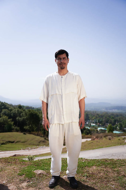 L.03 Unisex Organic Lotus Boxy Shirt with Hidden Button Placket and Side Pockets