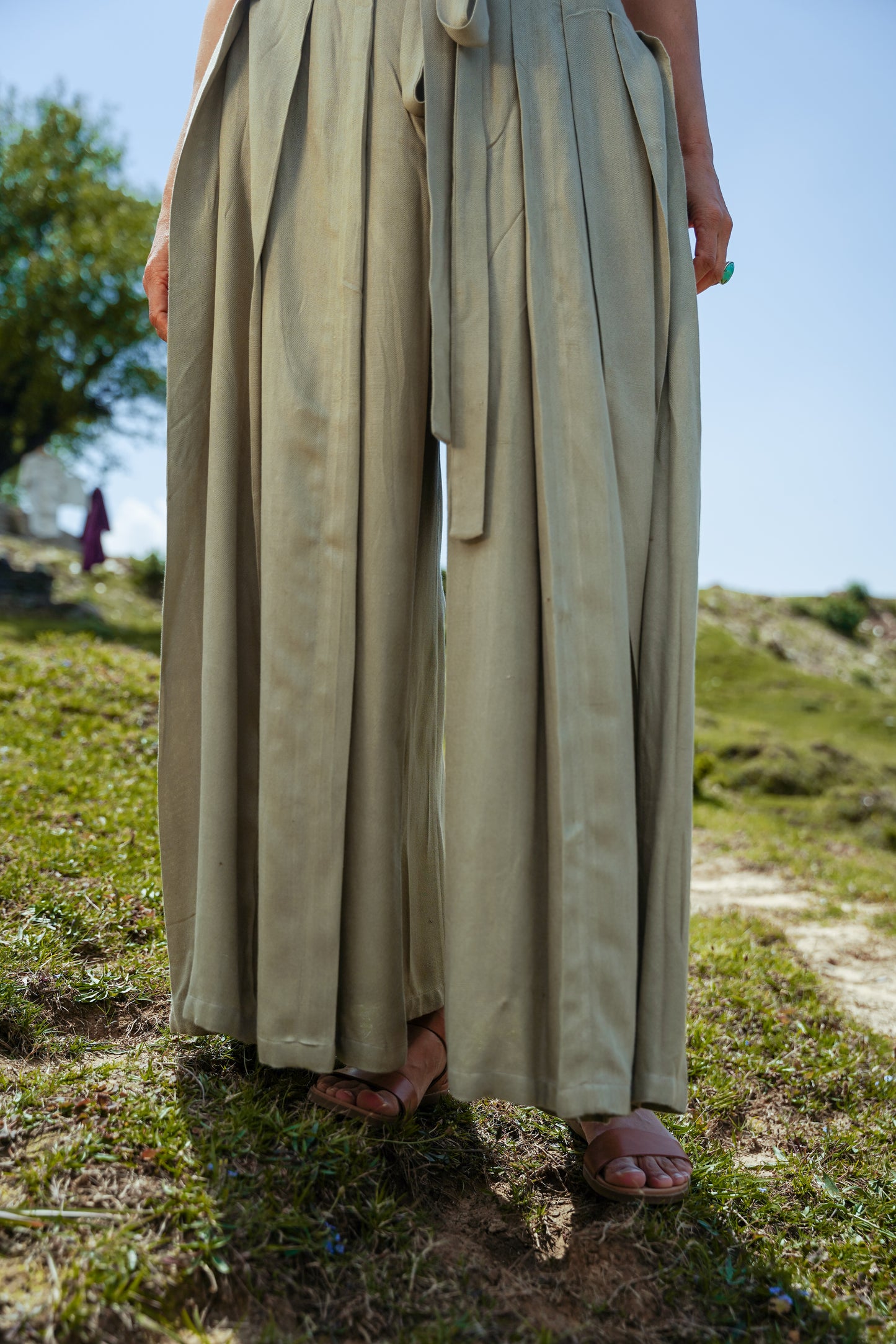 L.19 LOTUS SILK HAKAMA PANT